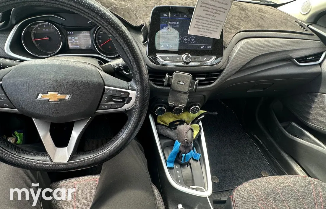 Chevrolet Onix 2023
