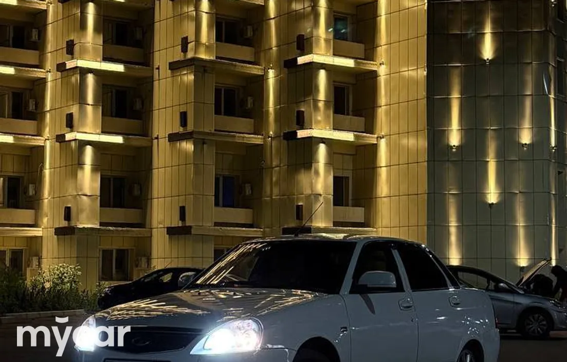 LADA Priora 2014