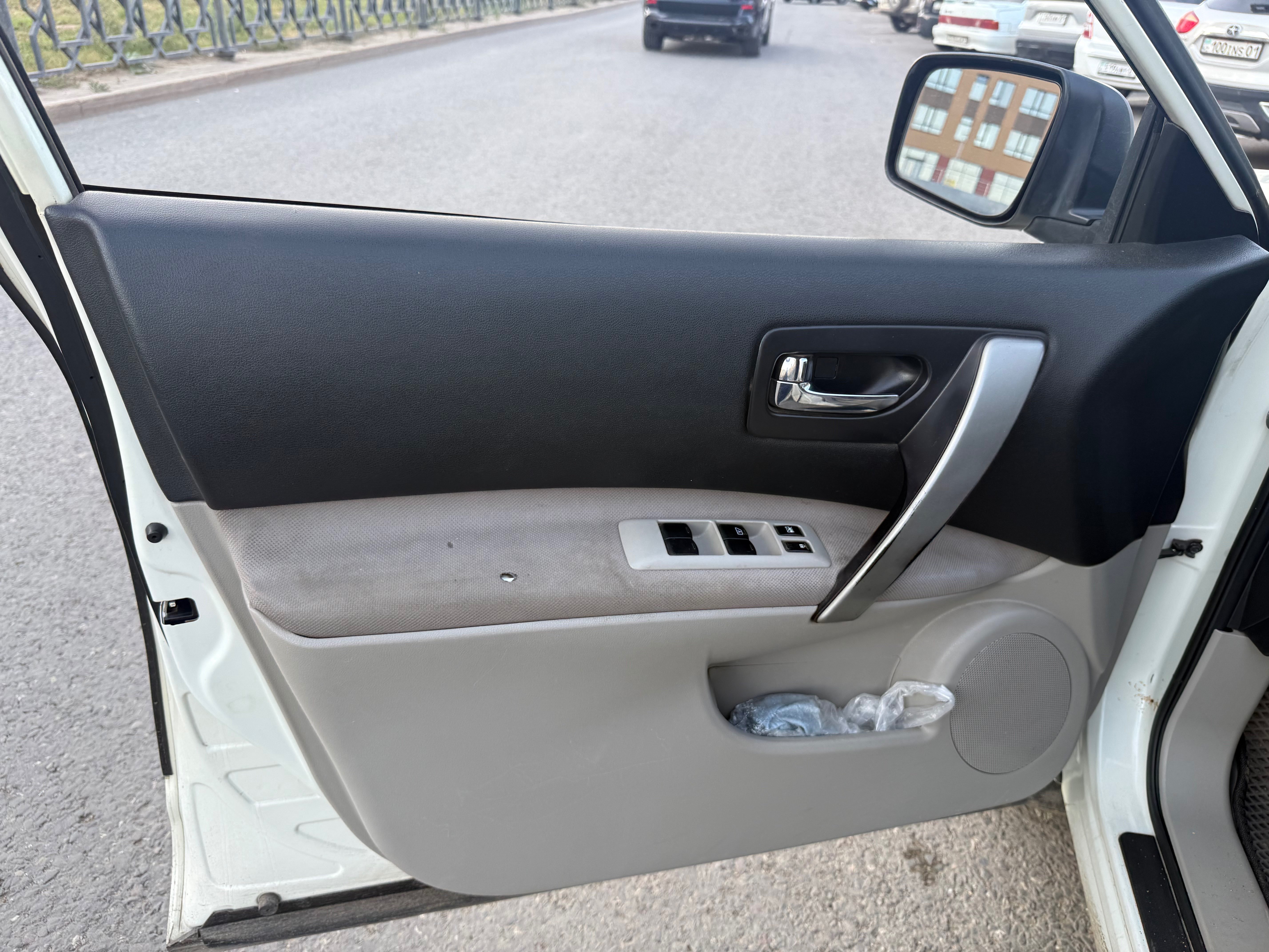 Nissan Rogue 2008