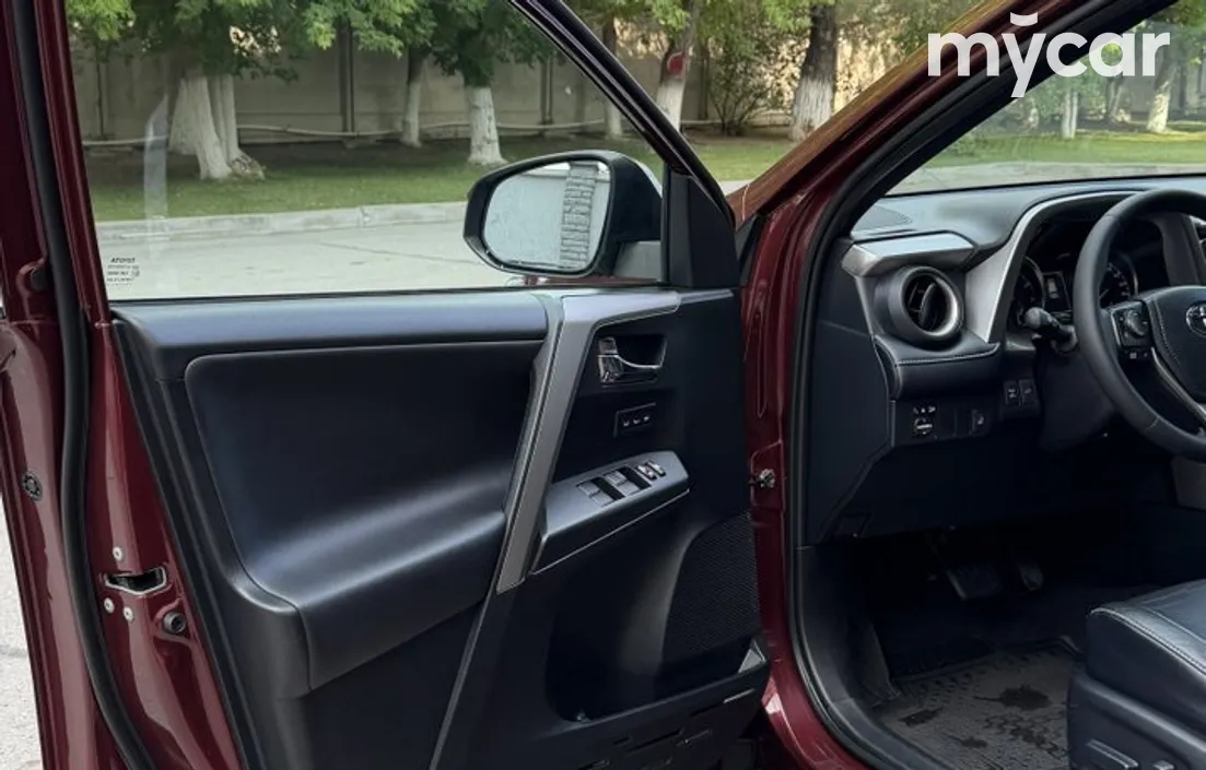 Toyota RAV4 2018