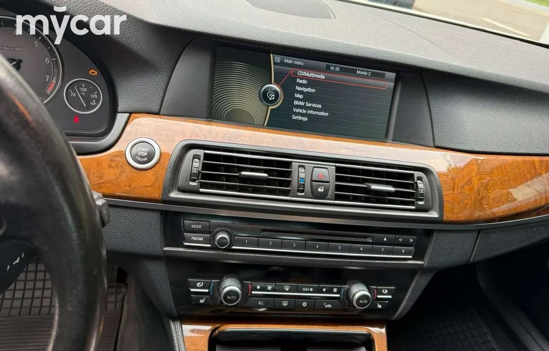 BMW 5 серия 2010