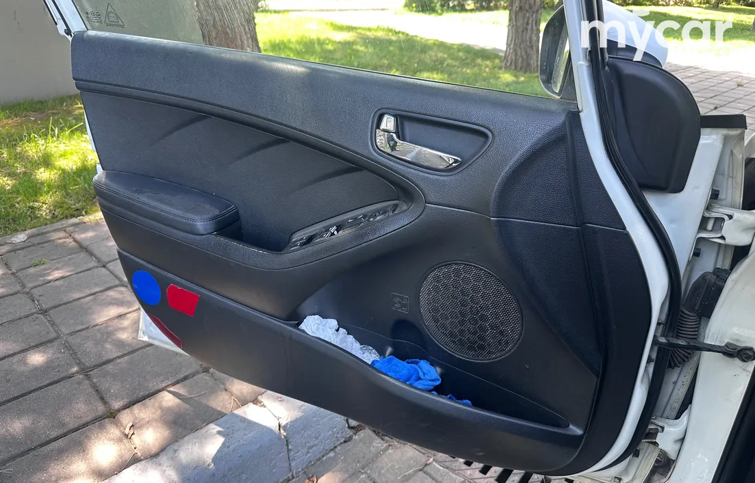 Kia Cerato 2013