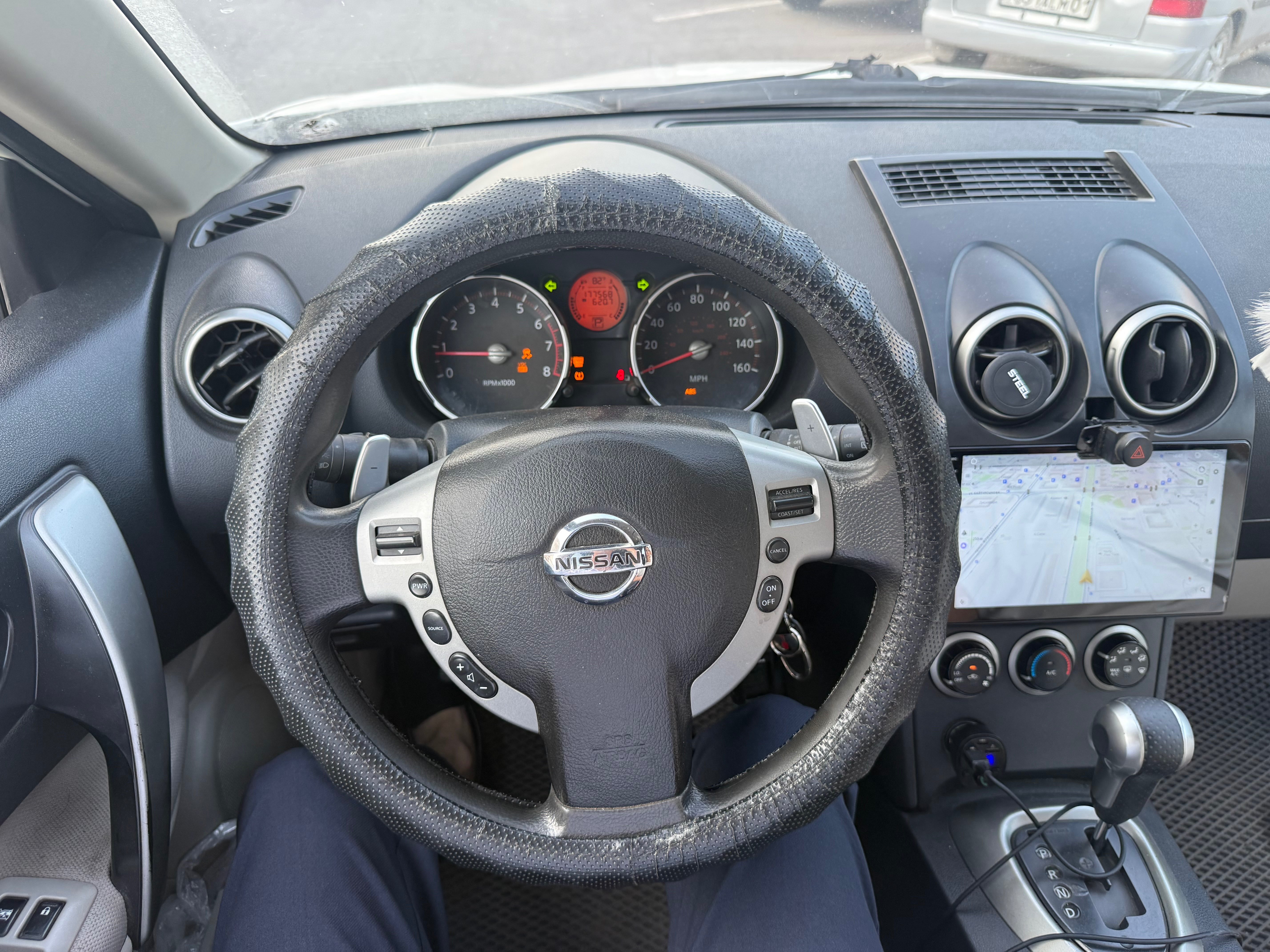 Nissan Rogue 2008