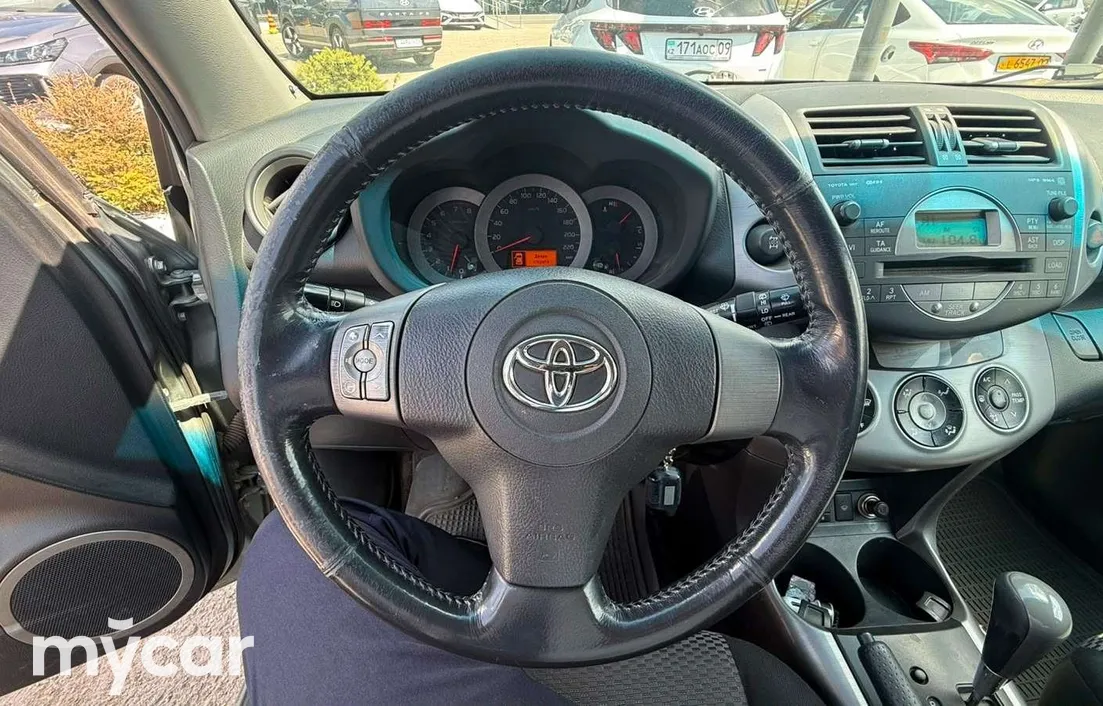 Toyota RAV4 2007
