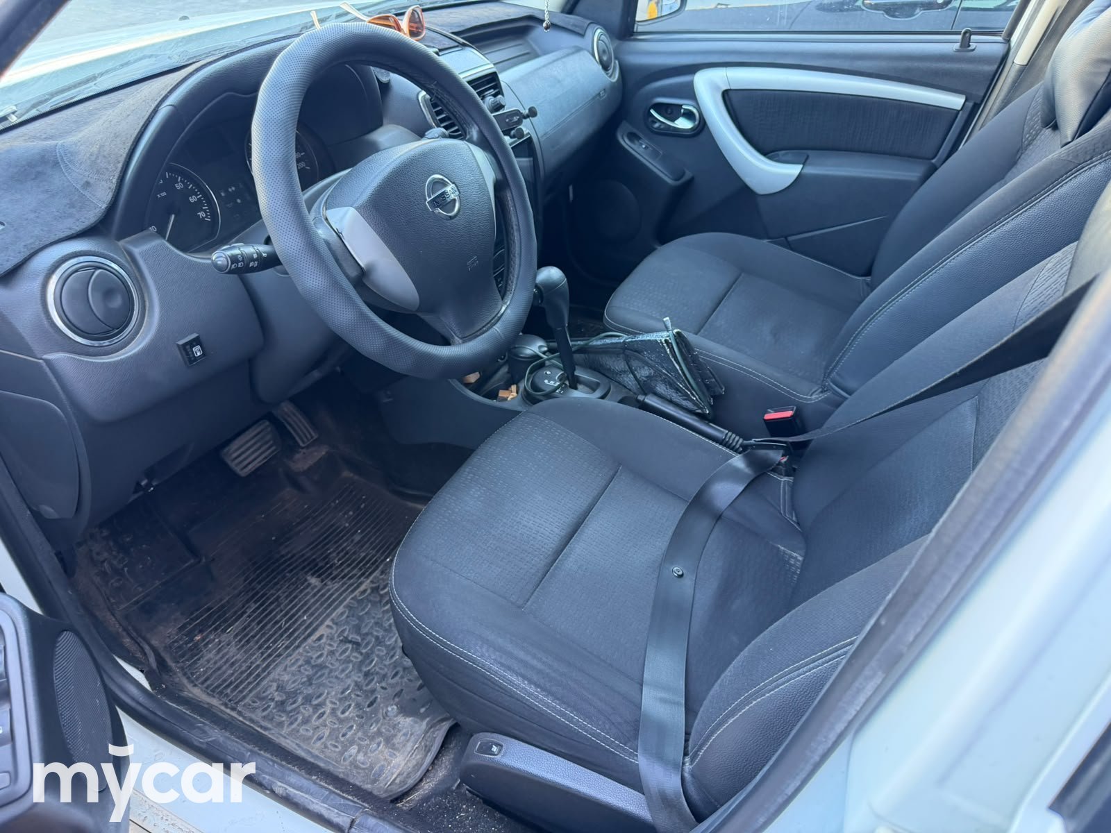 Nissan Terrano 2015