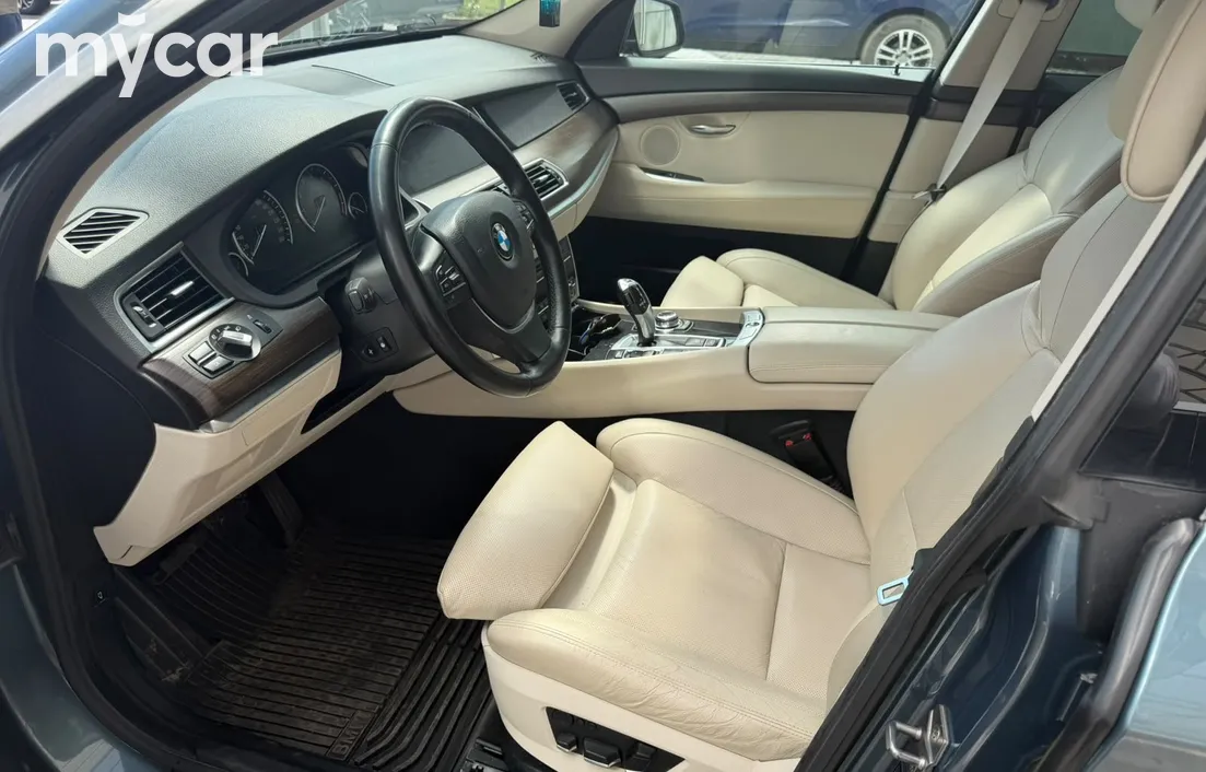 BMW 5 серия 2011