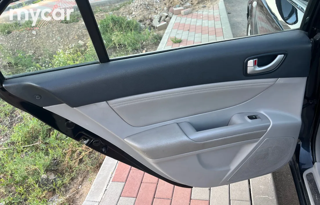 Hyundai Sonata 2006