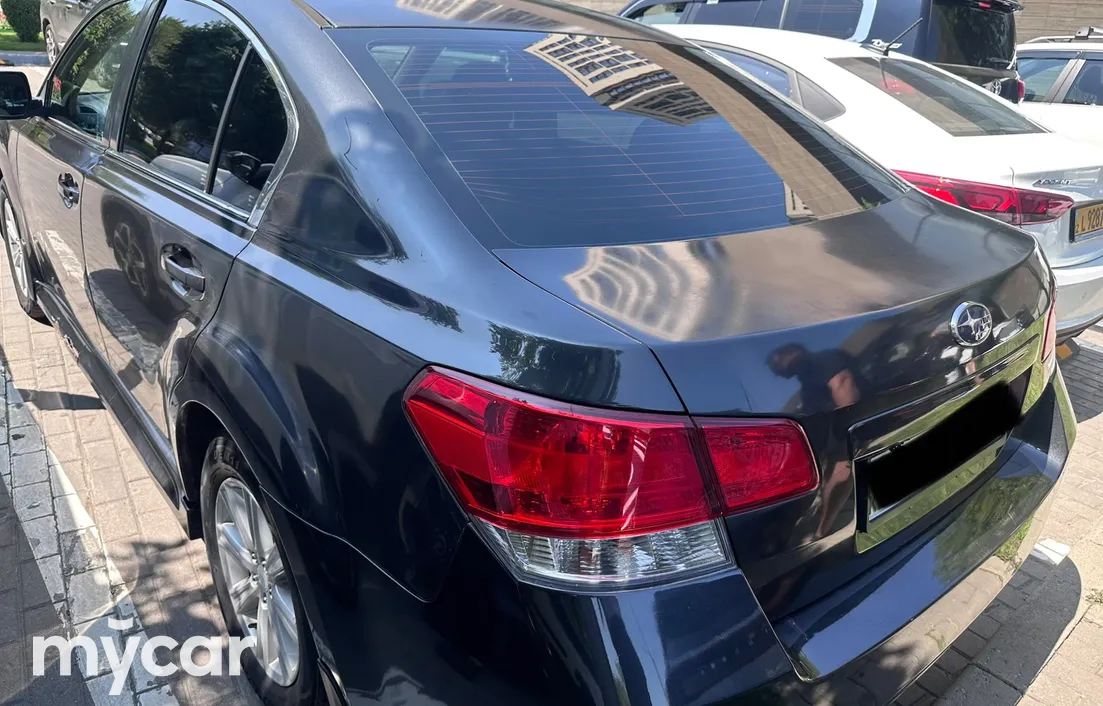 Subaru Legacy 2010