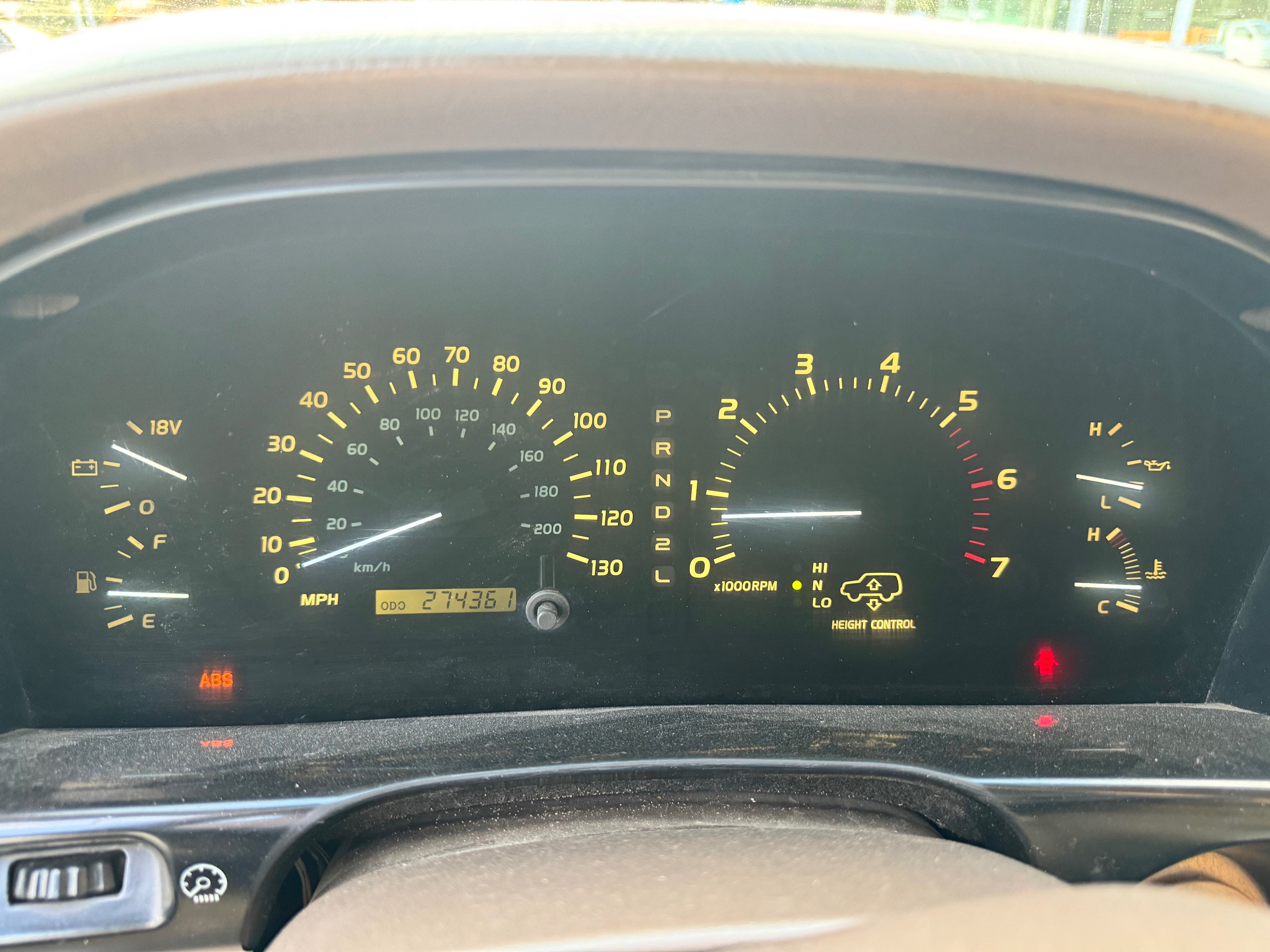 Lexus LX 1999