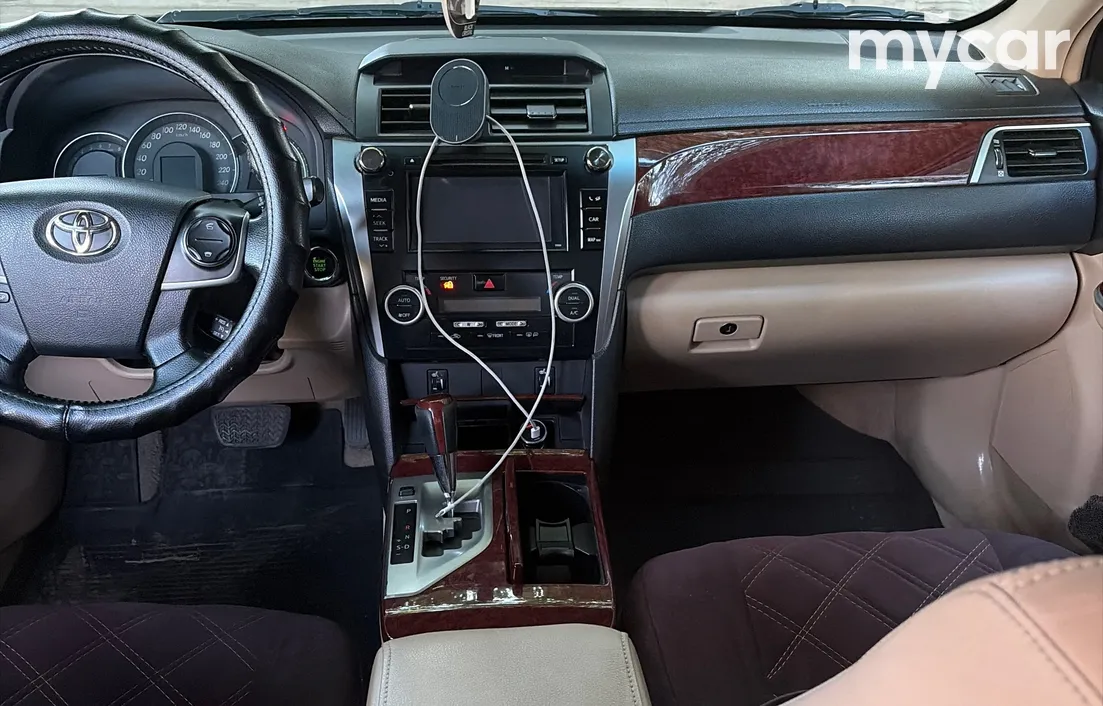 Toyota Camry 2012