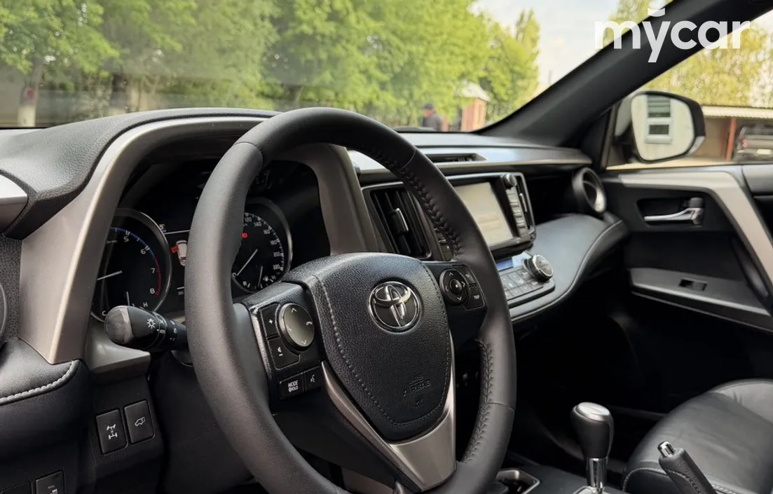 Toyota RAV4 2018