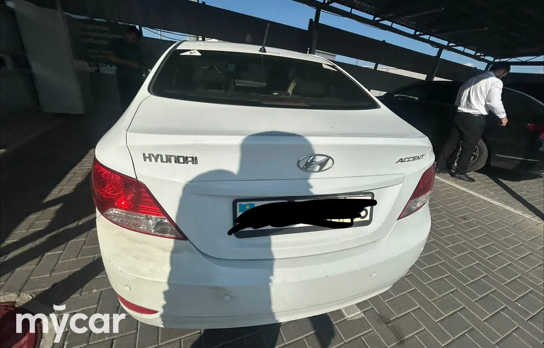 Hyundai Accent 2014