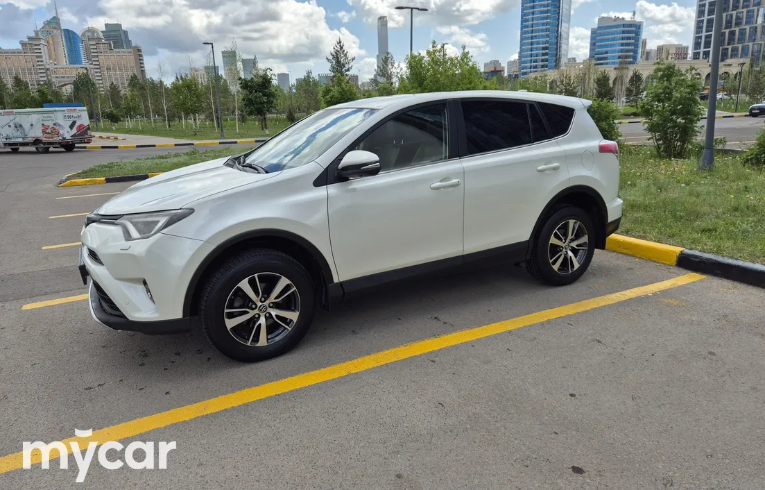 Toyota RAV4 2016