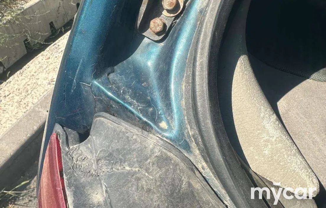 Mitsubishi RVR 1996