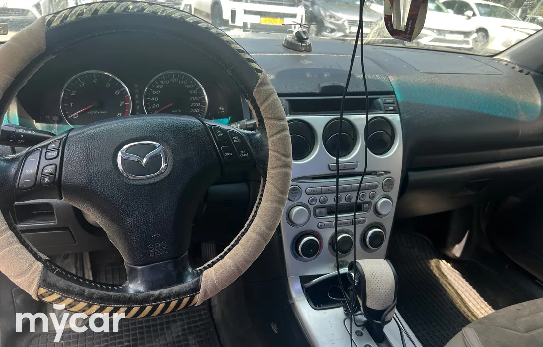 Mazda 6 2004