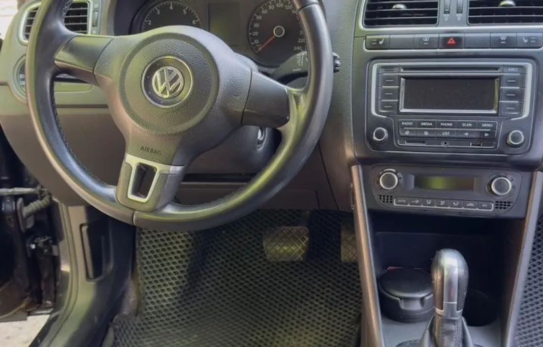 Volkswagen Polo 2014