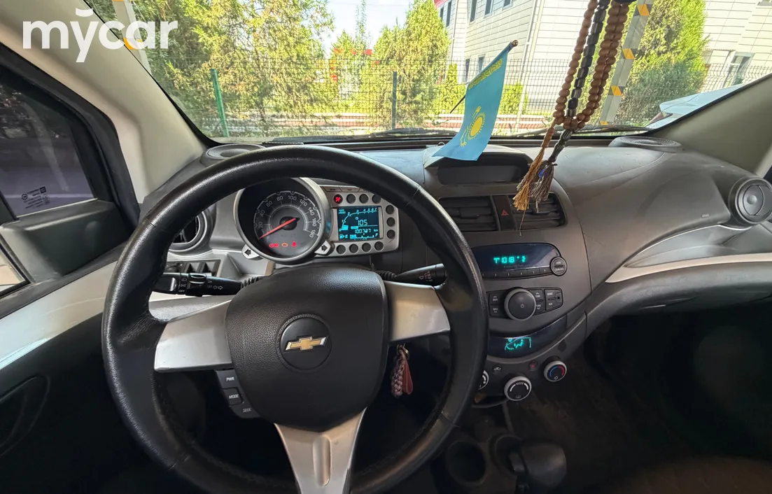 Chevrolet Spark 2012