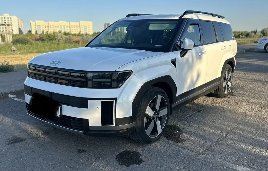Hyundai Santa Fe 2025