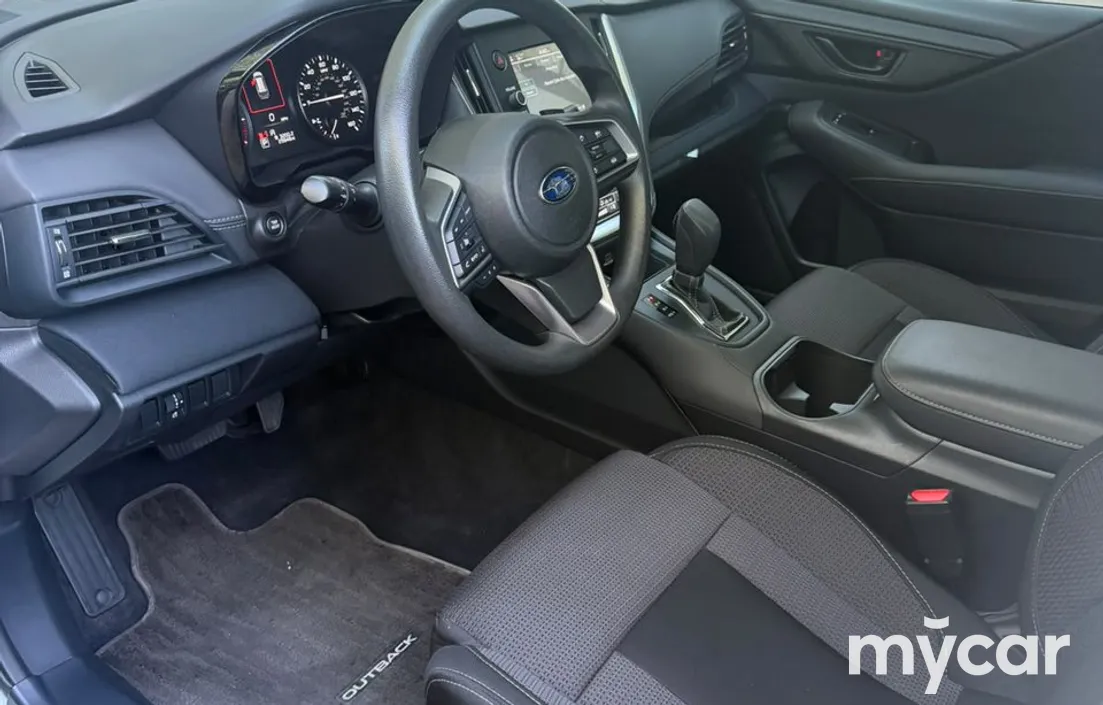 Subaru Outback 2025