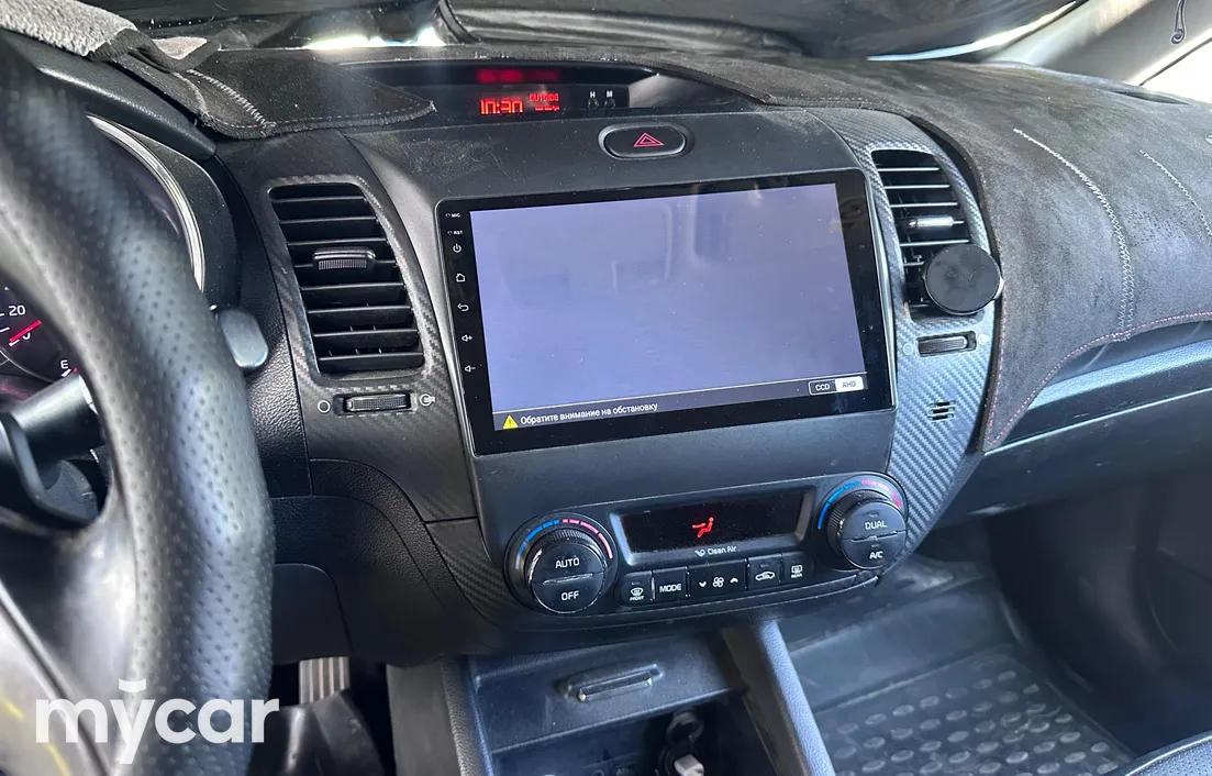 Kia Cerato 2013