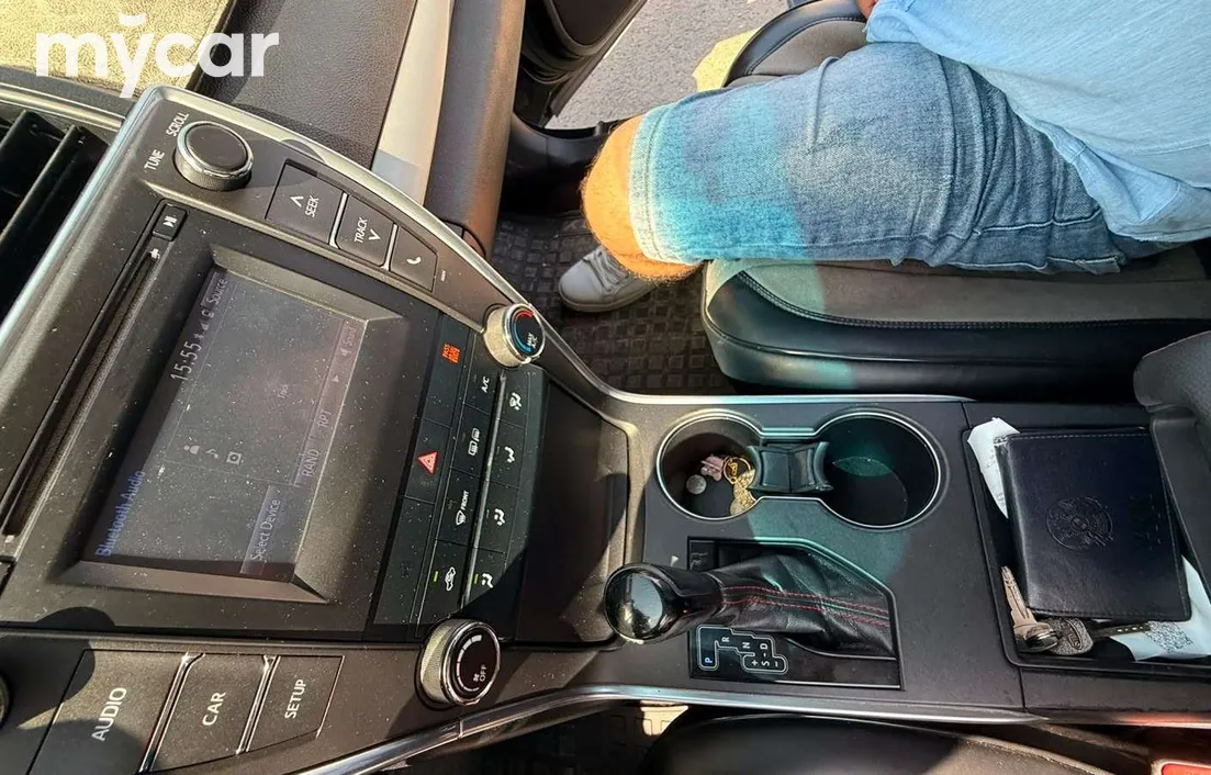 Toyota Camry 2016