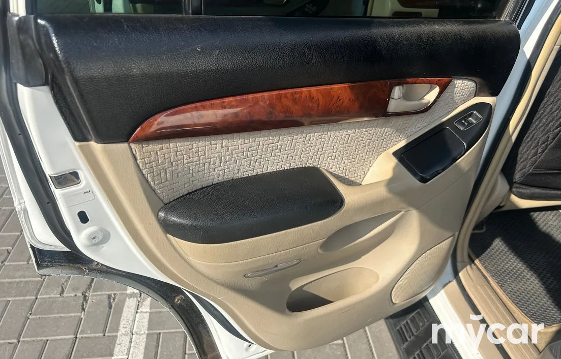 Toyota Land Cruiser Prado 2004