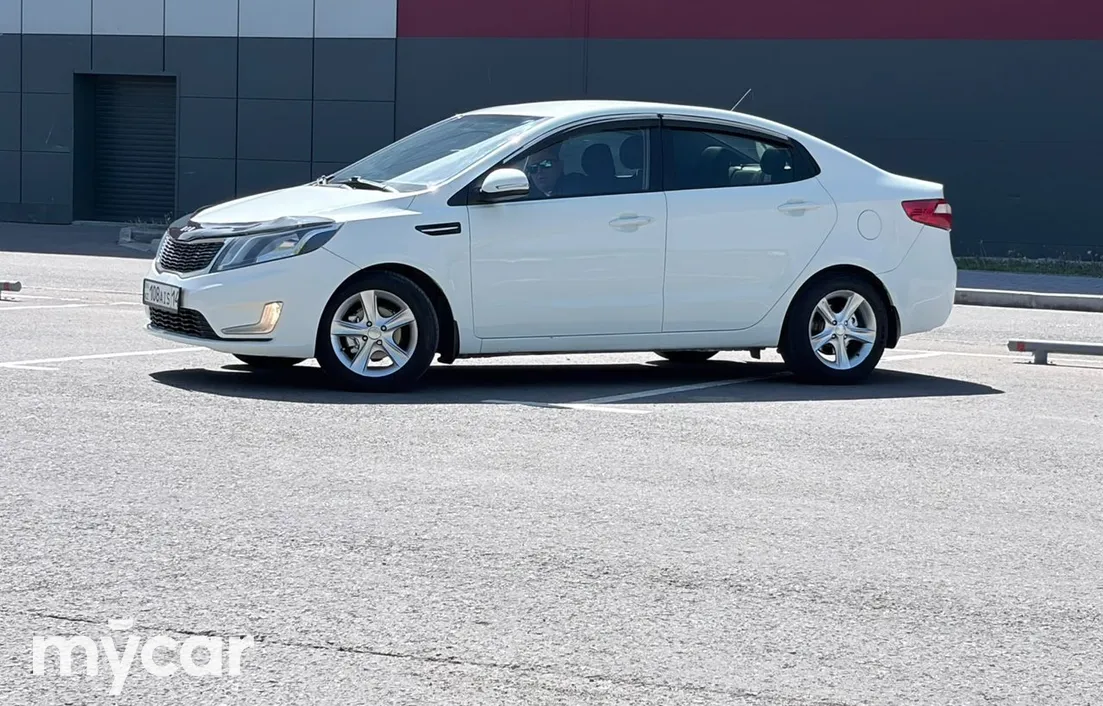 Kia Rio 2013