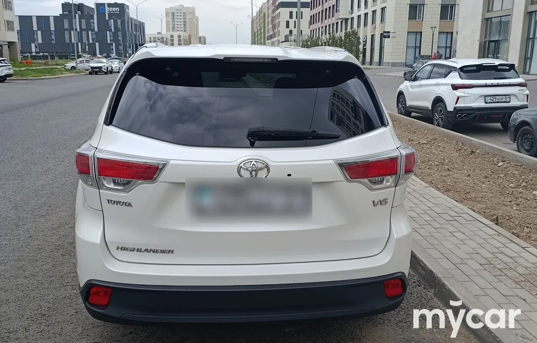 Toyota Highlander 2015