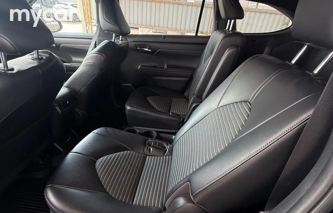 Toyota Highlander 2022