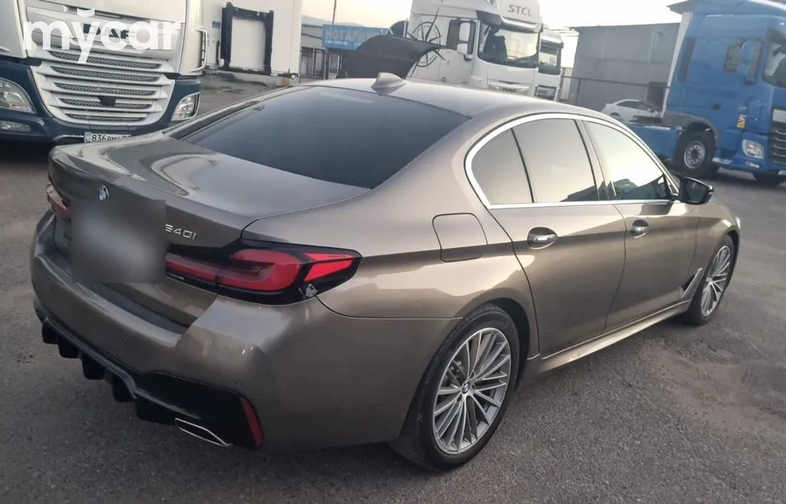 BMW 5 серия 2017