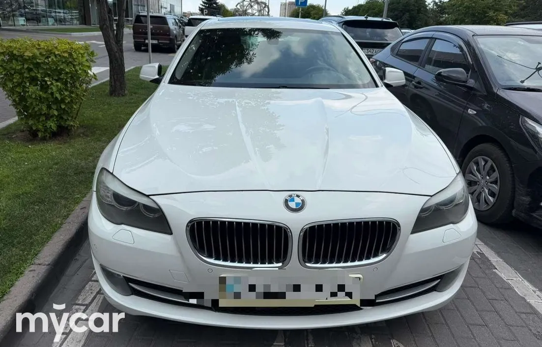 BMW 5 серия 2010