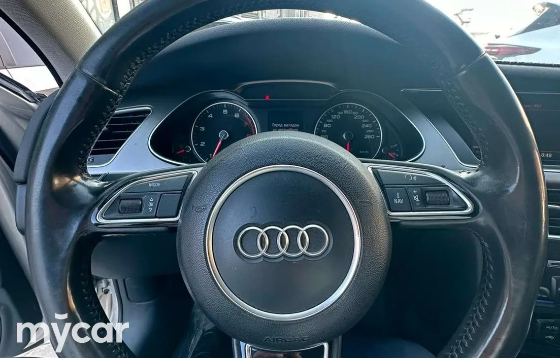 Audi A4 2014