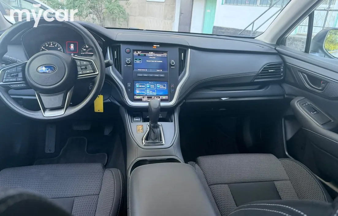 Subaru Outback 2025