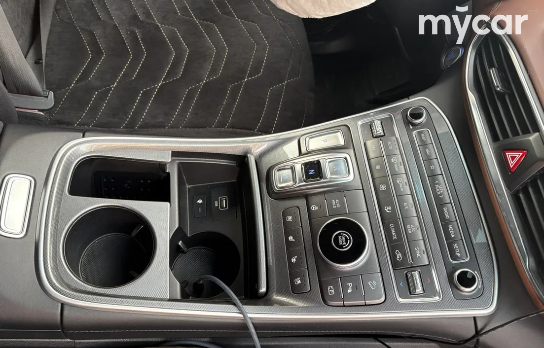 Hyundai Santa Fe 2021