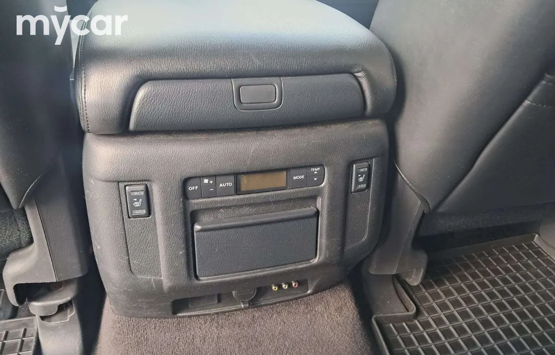 Nissan Patrol 2013