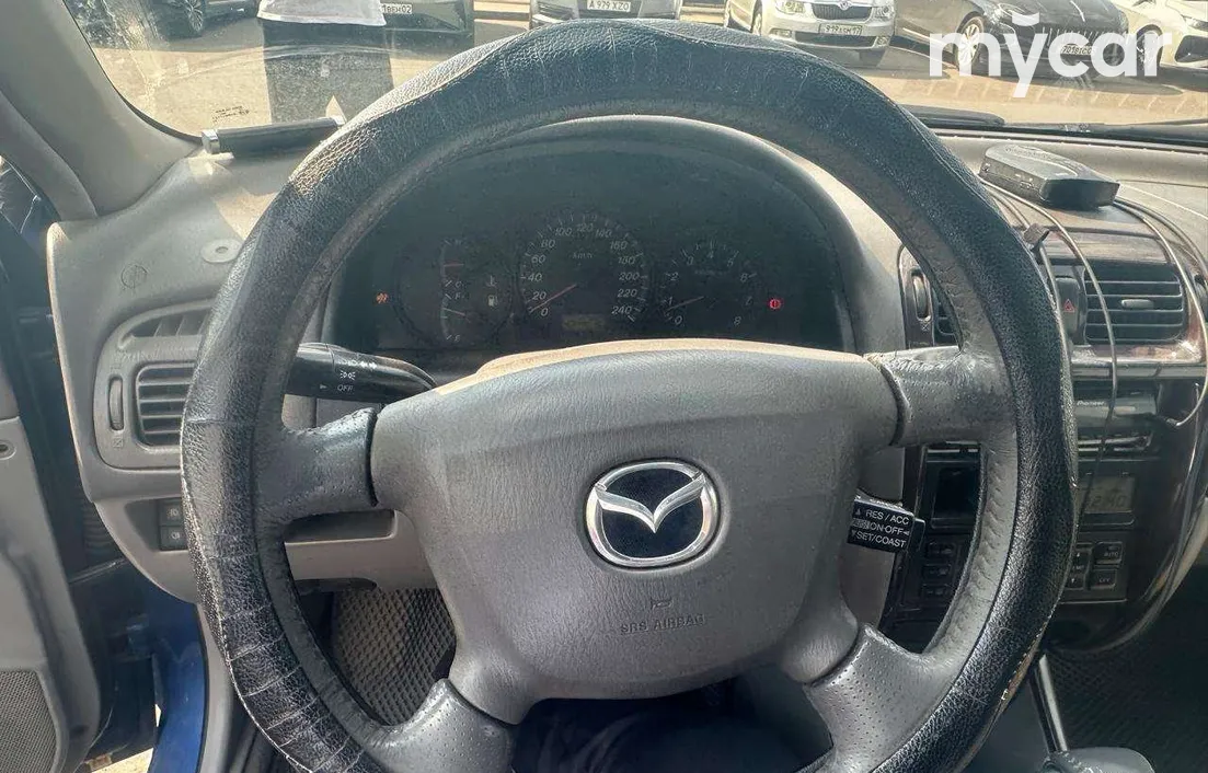 Mazda 626 2000