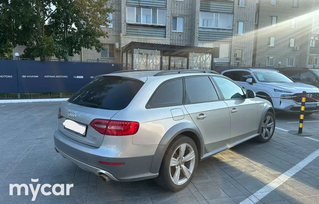 Audi A4 2014