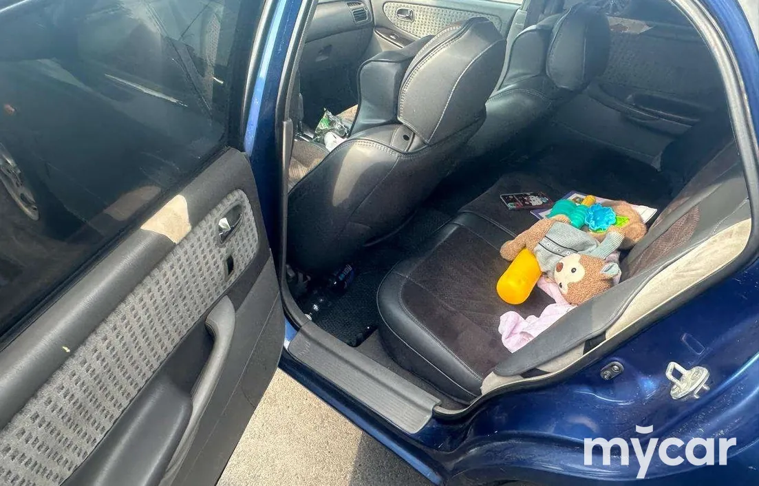 Mazda 626 2000