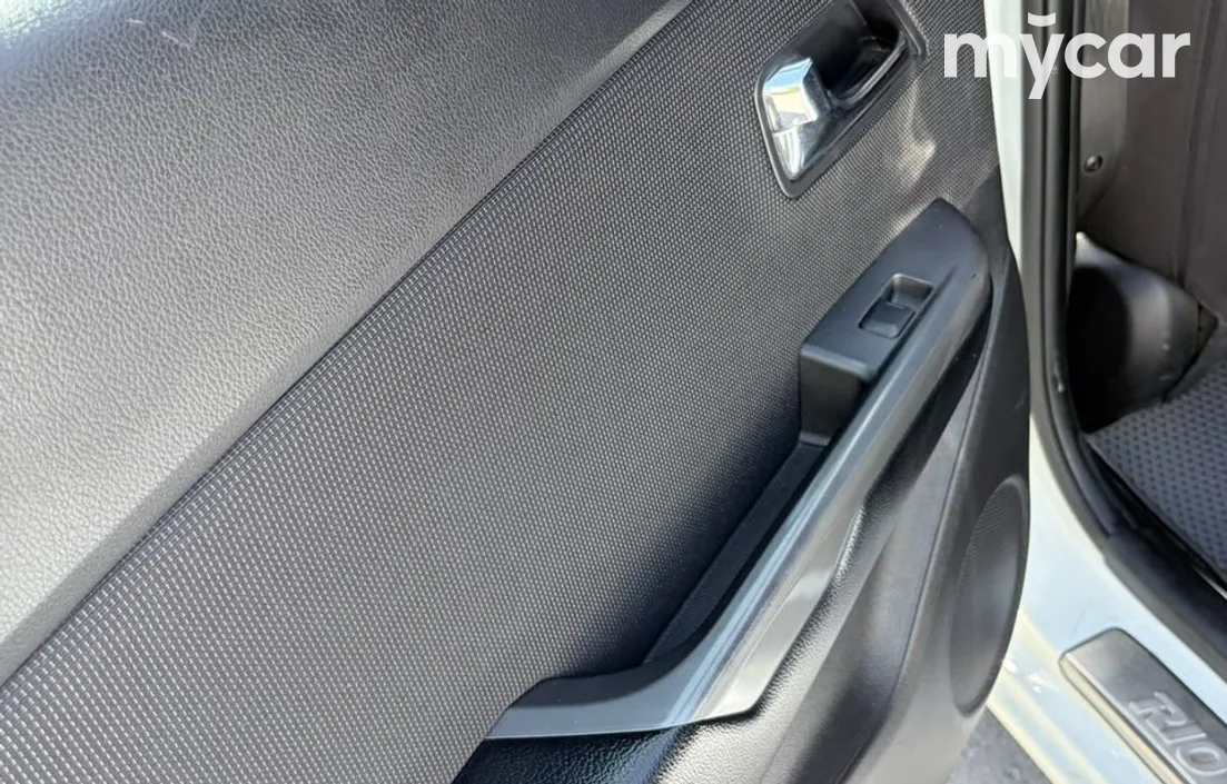 Kia Rio 2013