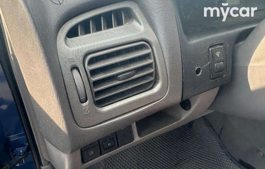 Mazda 626 2000