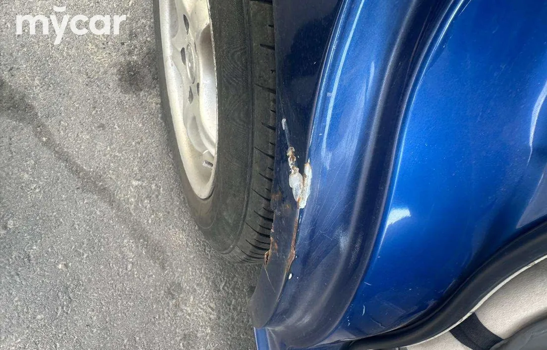 Mazda 626 2000