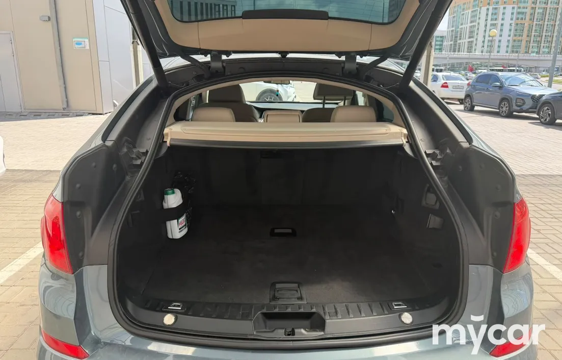 BMW 5 серия 2011
