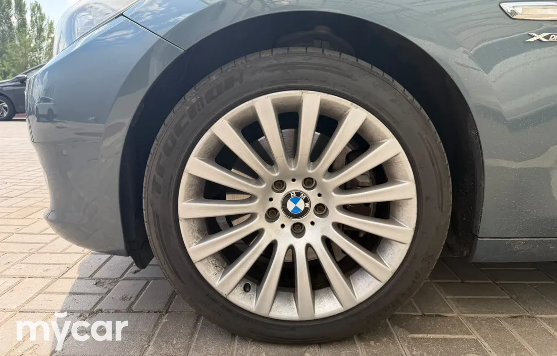BMW 5 серия 2011