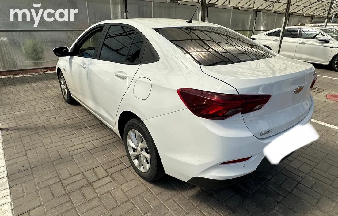 Chevrolet Onix 2023