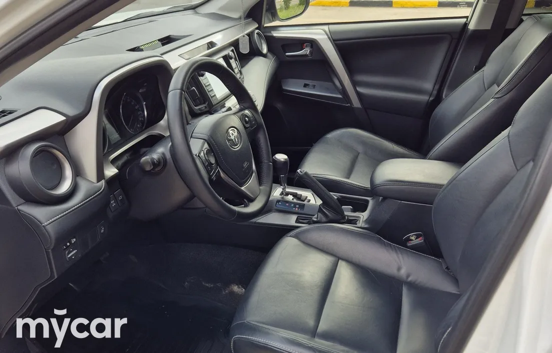 Toyota RAV4 2016