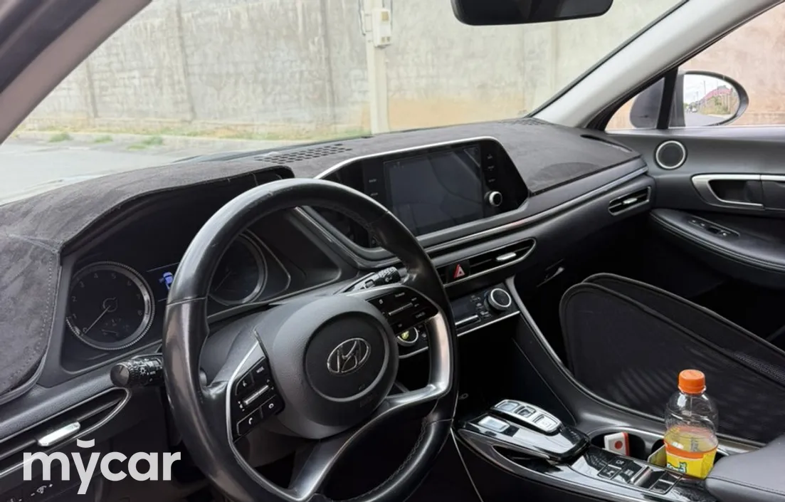 Hyundai Sonata 2022