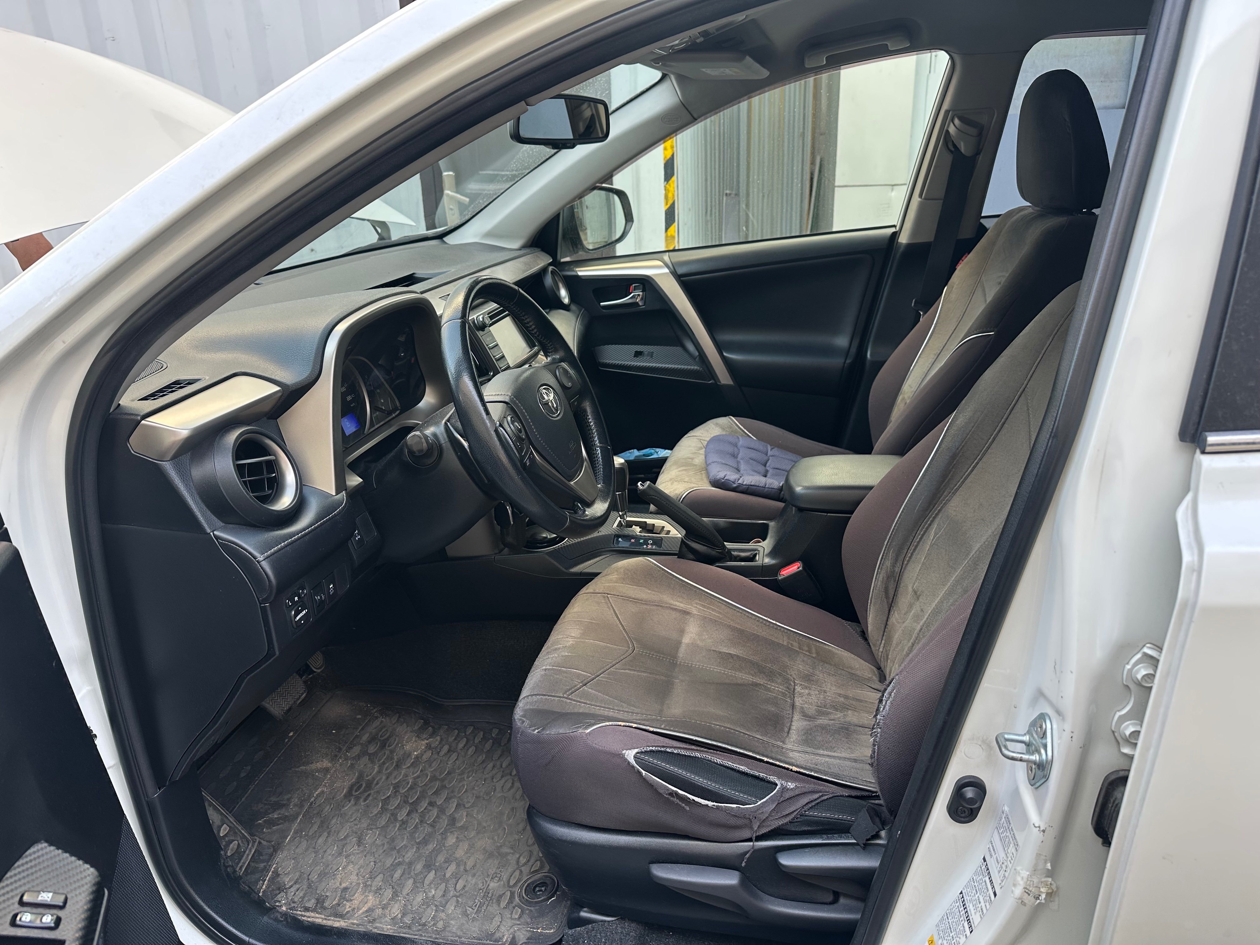 Toyota RAV4 2013