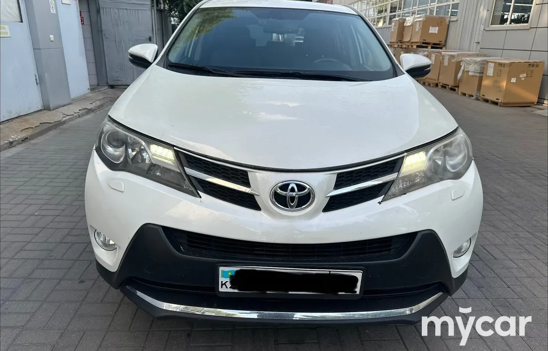 Toyota RAV4 2013