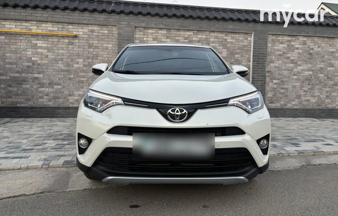 Toyota RAV4 2018