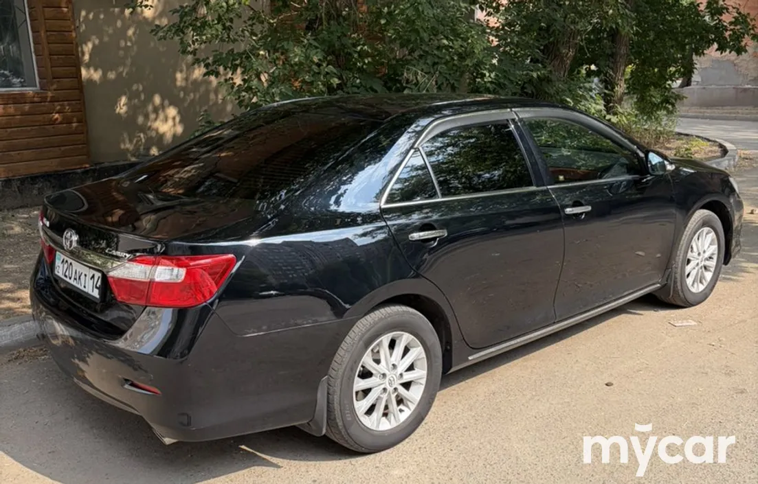 Toyota Camry 2012